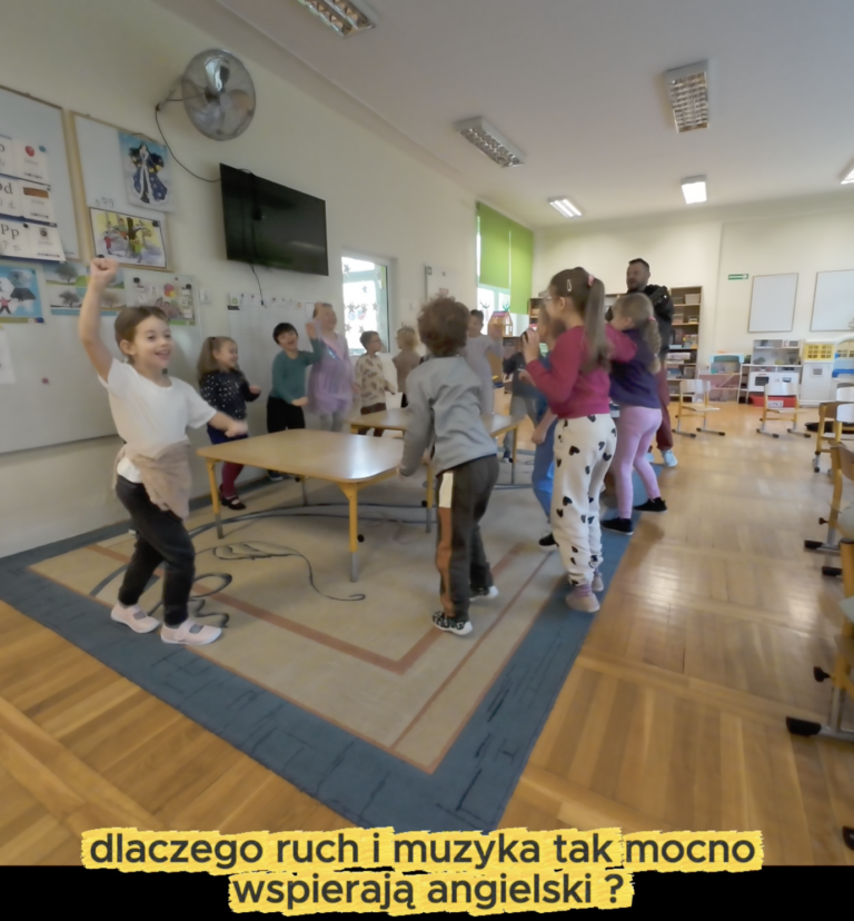 Angielski, muzyka, ruch.